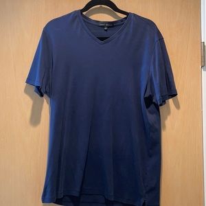 Robert Barakett short sleeve v neck